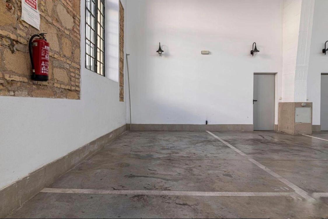 Loft Bodega San Blas Con Porche Y Parking Jerez de la Frontera Luaran gambar