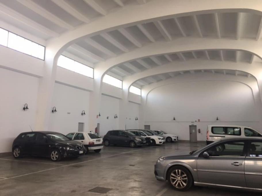Loft Bodega San Blas Con Porche Y Parking Jerez de la Frontera Luaran gambar